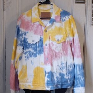 Levi's Vintage Fit Truckers Jacket. Size M